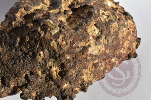 ob-44-meteorite-4